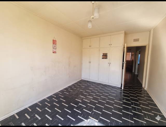 2 BEDROOM APARTMENT FOR SALE IN ARCON PARK